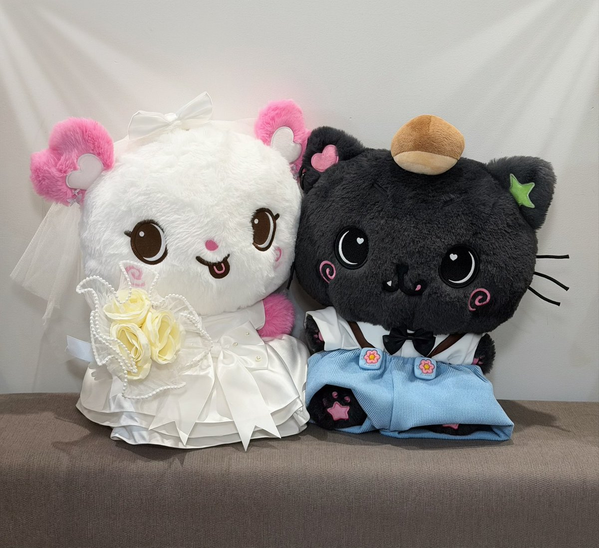 03mariku03's tweet photo. 나랑 결혼해줄래💍💍 https://t.co/ynoJjQywsa