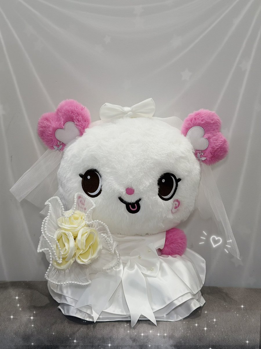 03mariku03's tweet photo. 나랑 결혼해줄래💍💍 https://t.co/ynoJjQywsa