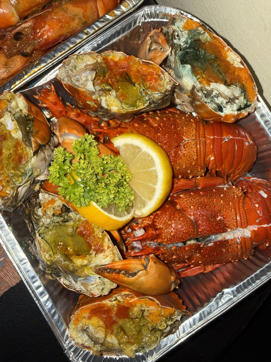 JennQET's tweet photo. Tara, kain! https://t.co/dlFsHRoEDa