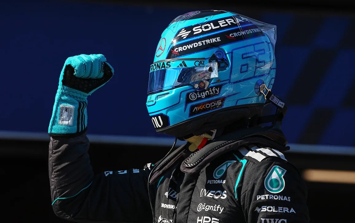 MercedesAMGF1BR's tweet photo. 🚨 | Mercedes confirma que George estava apenas gerenciando o ritmo de corrida para manter Verstappen e Antonelli atrás:

Andrew Shovlin: “George, ele sabia que só precisava manter o Max sob controle e nós estávamos lhe passando tempos de volta-alvo e ele estava indo apenas o suficientemente rápido para manter a diferença. O motivo pelo qual ele faz isso é garantir que ele tivesse pneus se precisar se defender em qualquer momento da corrida, então isso foi muito bem gerenciado por parte dele.”