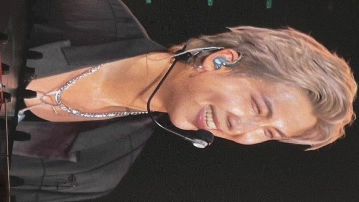 detailsofrm's tweet photo. his honey skin https://t.co/PjJYgd51SP