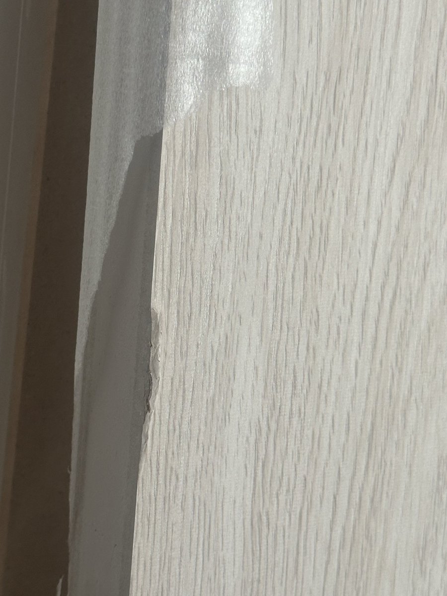 OSK15H's tweet photo. Don’t bother buying anything from @Homebase_uk. If you receive damaged goods, they won’t provide you with any assistance. Their customer support system is AI driven so you’ll be arguing with bots all day. Two damaged doors received and their AI can’t even see the damage? https://t.co/QlcKKxMljk
