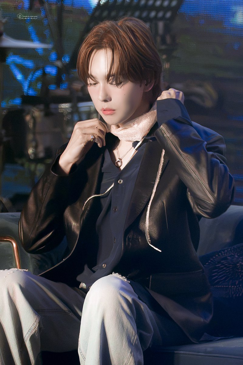 Clover_pic's tweet photo. 260628 어썸 스테이지 위너

#위너 #WINNER #김진우 #JINU https://t.co/oK84WNJu5l