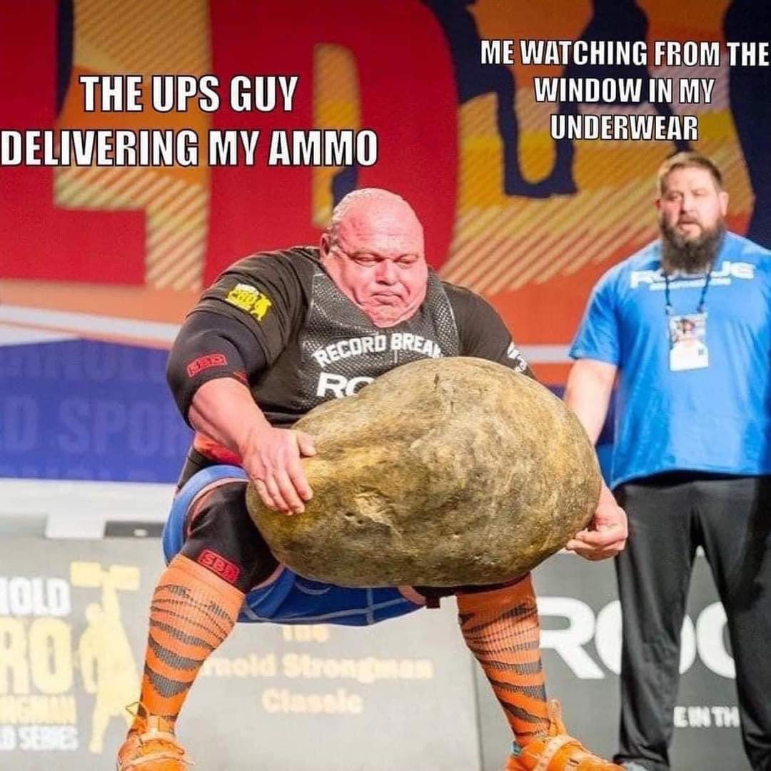 Carriecyr4's tweet photo. @DefiantLs Delivery guys are just doing their jobs. Neither are in the wrong, just how one looks at it. (BTW, leave them a nice tip if you do this) https://t.co/eUglO4IodK