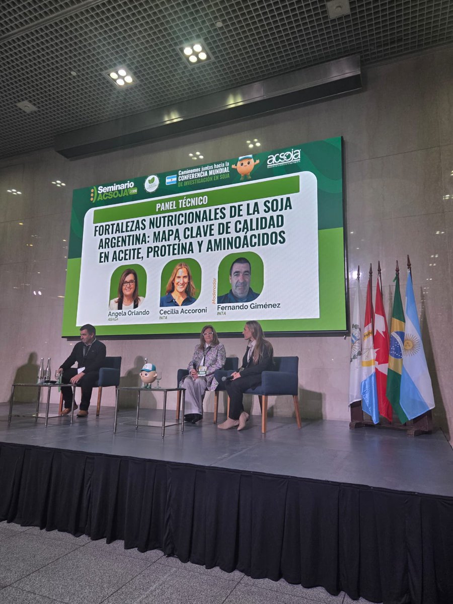 CABC_1905's tweet photo. Hoy, presentes en el Seminario ACSOJA 2026 https://t.co/k2nnWFhbYI @ACSOJA_Arg @BolsaRosario @CABC_1905 https://t.co/TaWvfMvfOk