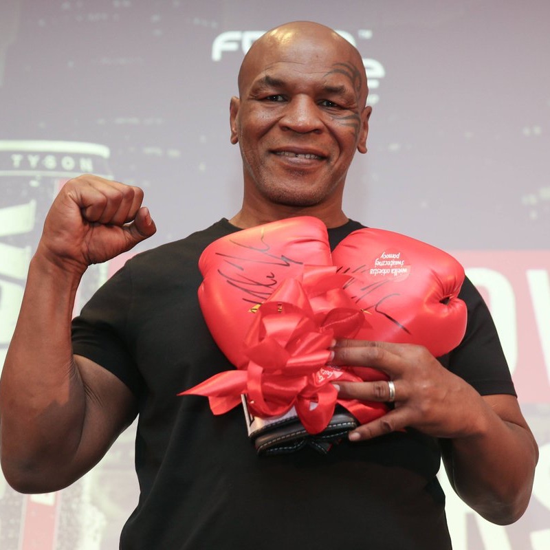Efsane Boksör Mike Tyson 60 Yaşına Bastı