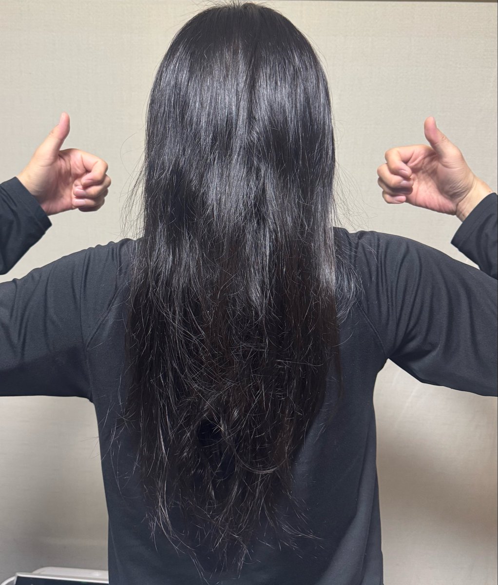 kosuke_ushino's tweet photo. 丸坊主→スキンヘッド
今日で34ヶ月経過

そろそろドライヤーを買い換えないと……

丸坊主にしたきっかけ
→Webラジオ - #45 子どもだって髪の毛を切りたくない理由はきっとあるというお話しhttps://t.co/TN0IhmhAKe

#目指せバージンヘアで100cm #hairdonation #ヘアドネーション https://t.co/EHyunxR6U1