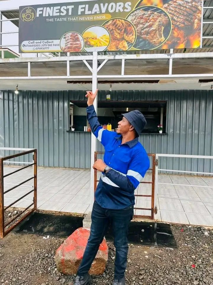 StartupMagZA's tweet photo. Waiter to Restaurant Owner: The Mindset That Built Finest Flavours Against the Odds https://t.co/Rtq21nKvvb https://t.co/82RyP9amsU
