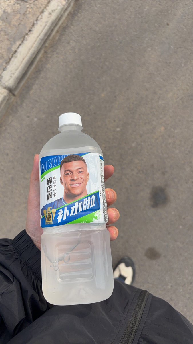 lpqng1's tweet photo. 支持一下姆总siu https://t.co/9OppiF86hl