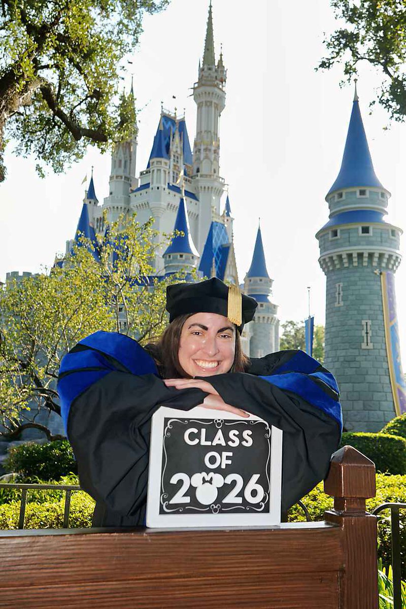 SchopferL's tweet photo. @ESchopfer @SchopferJ
“The Lord has done great things for us, and we are filled with joy.” — Psalm 126:3
#Blessed #GodIsGood #DrLiz #PhD #DisneyMagic #CelebratingSuccess #FaithFamilyFriends #MakingMemories #ProudDad #GodsBlessings #JoyfulHeart #ClassOf2026 #DreamsComeTrue https://t.co/jz7zOMjZ8H