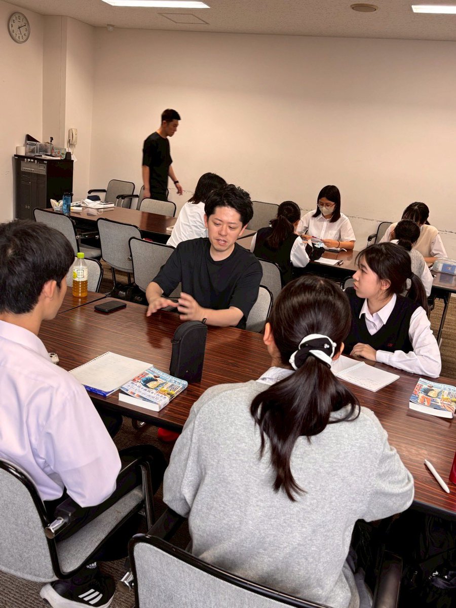 今度は日比谷高校でお話ししてきました！今回も、生徒の皆さんに感動