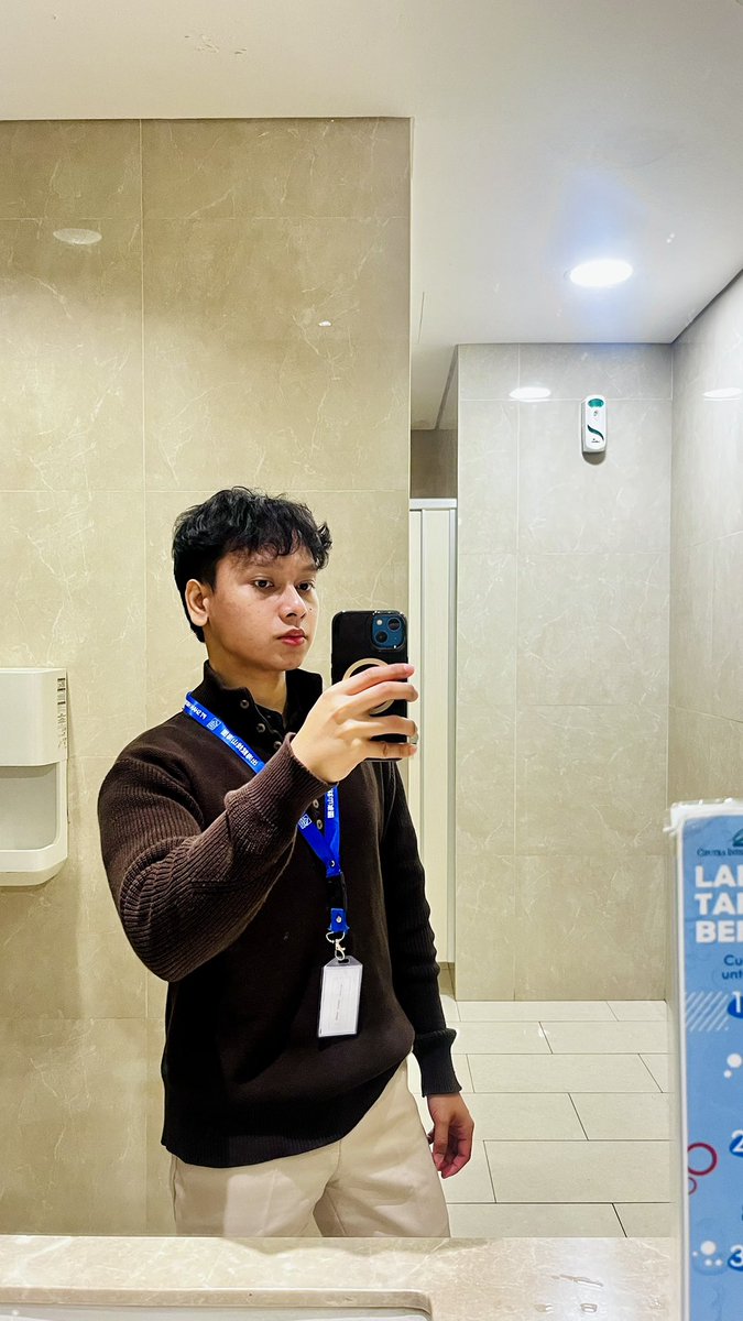 perasansusu's tweet photo. day 60 as a cunsultant accounting (puyeng😭) https://t.co/YKu7ARjPdo