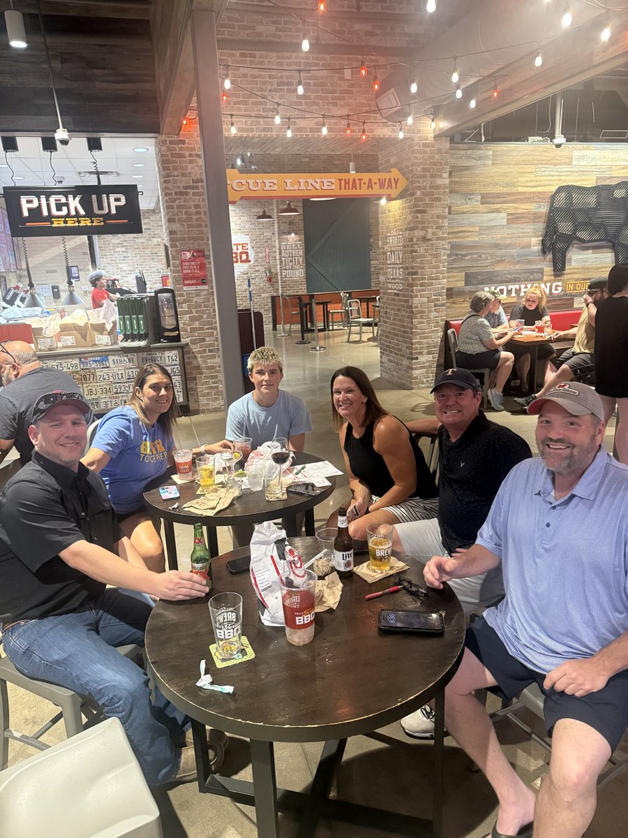 WestTexasTrivia's tweet photo. Live Trivia winners at True Texas BBQ in Lubbock! https://t.co/QEgTkuiPTD