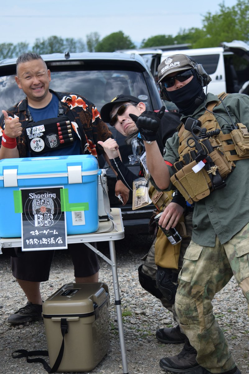 AK97127039's tweet photo. @Satohunt1776 @mechasava @BBSABAGE @airsoft97_shop こんばんは‼️
 #メチャサバ 様に印刷御協賛頂きましたマネーゲームサバゲーの族長と申します。

マネーを使って、HITを取らなくてもそれ以上に楽しめるサバゲーを目指して、全国の皆さまにご協力いただきながら開催しています。

今回Satoさん表紙のポスターを掲載させて頂きありがとうございました✨ https://t.co/oZ2DOjKlU9