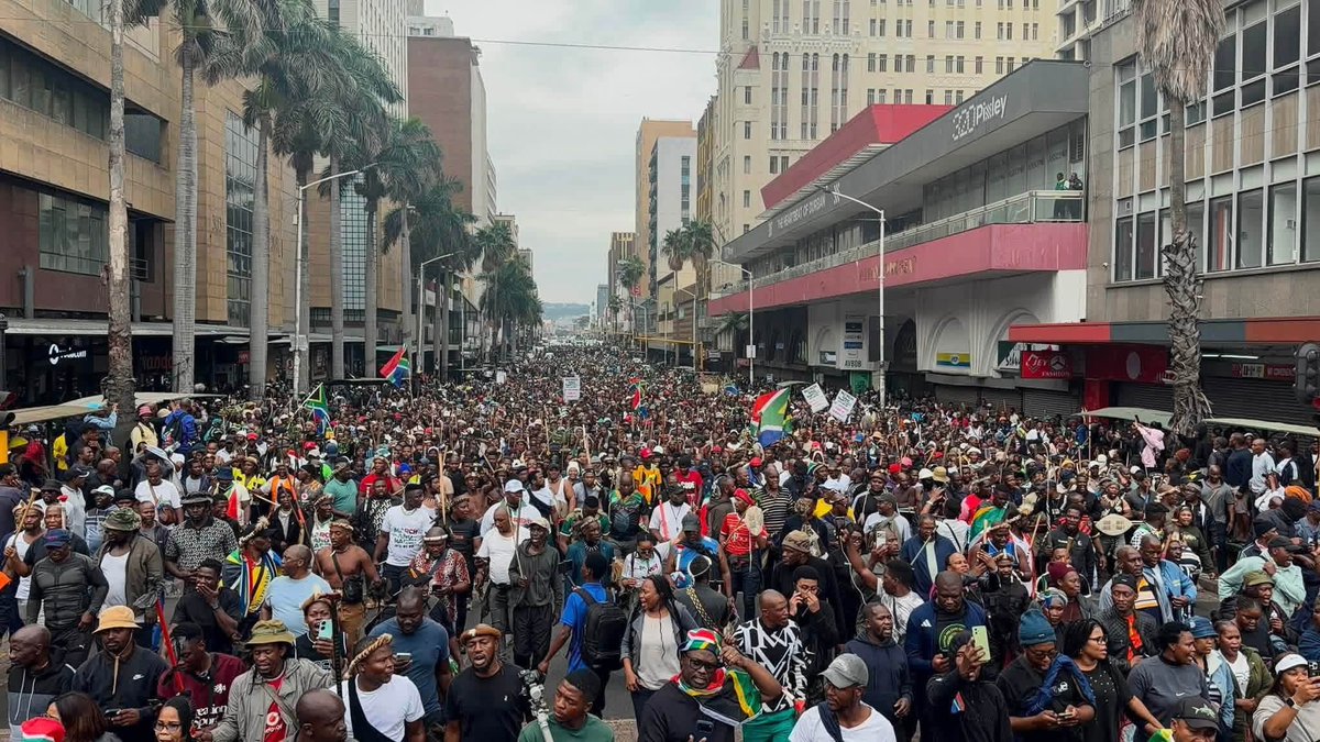 spotlightz1's tweet photo. The End of Fake Revolution and the Rise of True Leaders!

Jacinta Ngobese-Zuma, Leader of March and March joined by other Civil Movements Bring South Africa to a Stand Still.

#June30 #Abahambe
 #Ngizwa  #Phakelumthakathi  #Jacinta   #marchandMarch  #Newzroom405 South Africa https://t.co/XevFbCMWZP