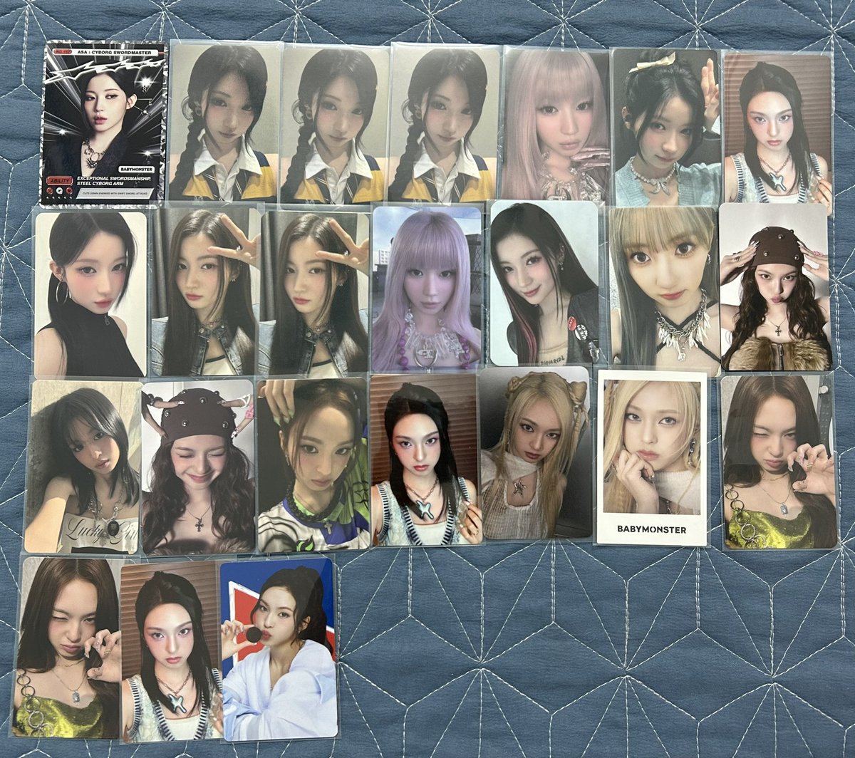ieopisio's tweet photo. 베이비몬스터 포카 양도합니다 Choom Babymonster photocard
Offer
Shipping 0.4
Dm ,dm plz 
베몬 루카 파리타 아사 아현 라미 로라 치키타 ruka pharita asa ahyeon rami rora chiquita Babymonster poca pc photocard 공방 포카 사녹 엠카 인가 인기가요 포토카드 포카 양도 교환 We go up choom https://t.co/yWtjUFnrkK