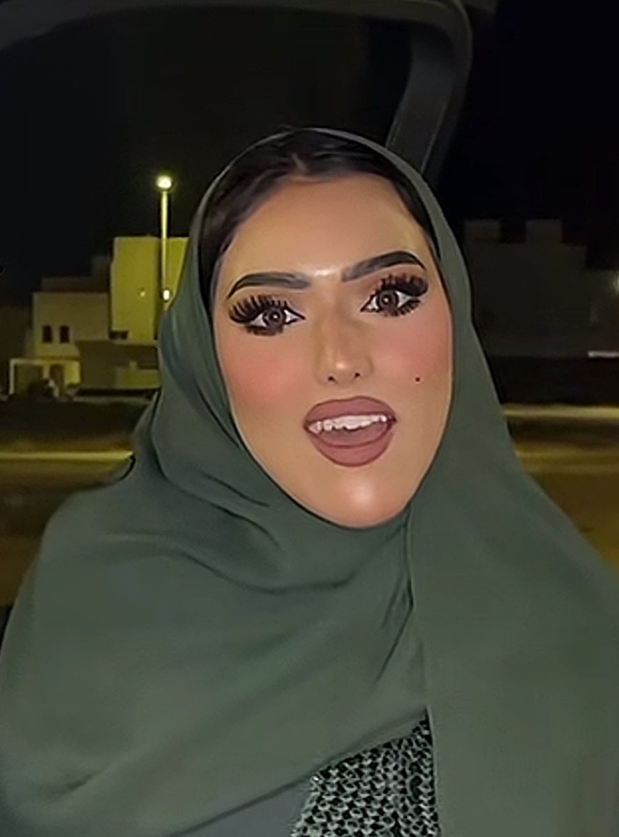 قمرا tweet media