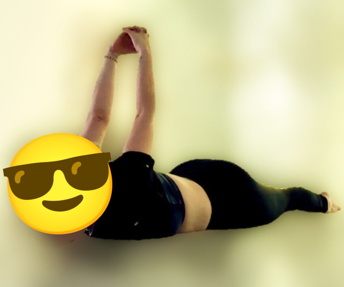 Milf Pia (@MilfPia) / Posts / X