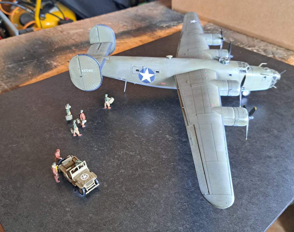 fudge_67's tweet photo. #Justforfunscalemodels 
#JFFLetterB
#B24 #Liberator update;
Complete just in time, this is going to be called fateful flight see link below for the crash site details.
https://t.co/QFMIavGOmS https://t.co/wTjJjtQ48b