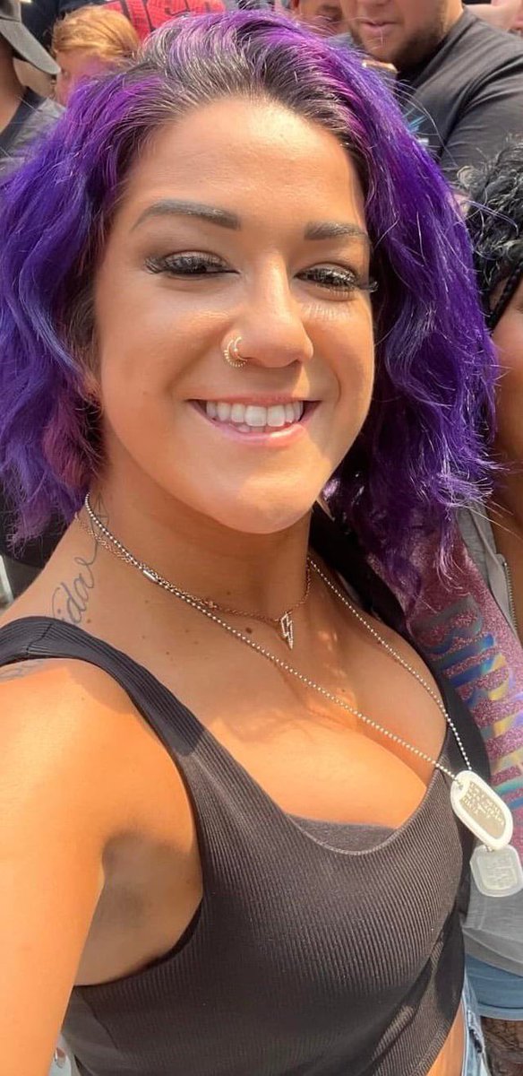 princereignss's tweet photo. is Bayley getting thicker and hotter every passing year 😵‍💫🍑? https://t.co/rGD3zzqJYB