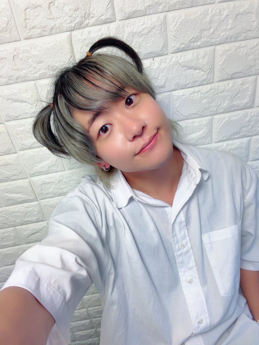 sasayamataiyo's tweet photo. オンチェキ完売からのPR配信🙌
今日もたくさんの応援
ありがとうございました！！

PR配信は先週分もあわせて
2時間させていただいて
後半戦は髪の毛が進化してしまいました🐈😂

7/10(金)八王子いちょうホール満員へ！
引き続き応援よろしくお願いします🔥 https://t.co/nzMmFiO7HT