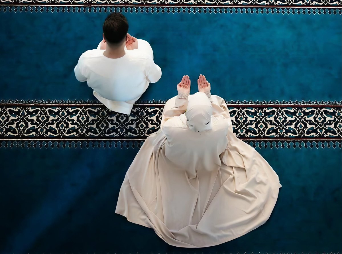 MuslimsMatters's tweet photo. Real love is that you want someone with you in jannah ✨🤍 https://t.co/Ve7eXV5OPS