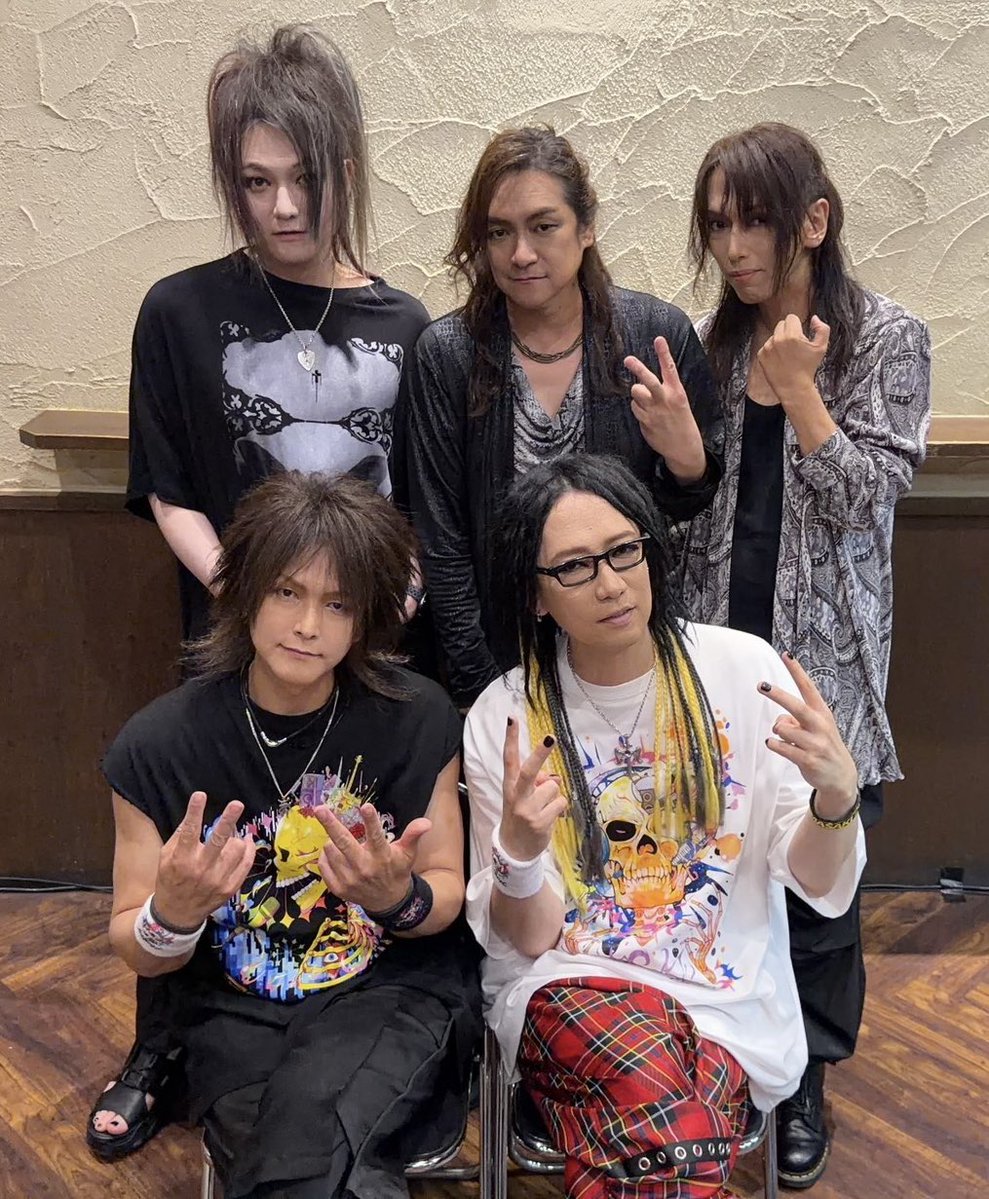 YUKI_Snowman_XX's tweet photo. MASAKI Soloツアー初日、西川口Hearts終わりました！

すごく良い音で演奏できました！
カルテットならではの迫力と音の厚みも最高でした！

ツアーはまだまだ続きます！
この先も楽しみです！

ご来場いただいた皆さん、ありがとうございました^_^ https://t.co/unlFZ9UV9v