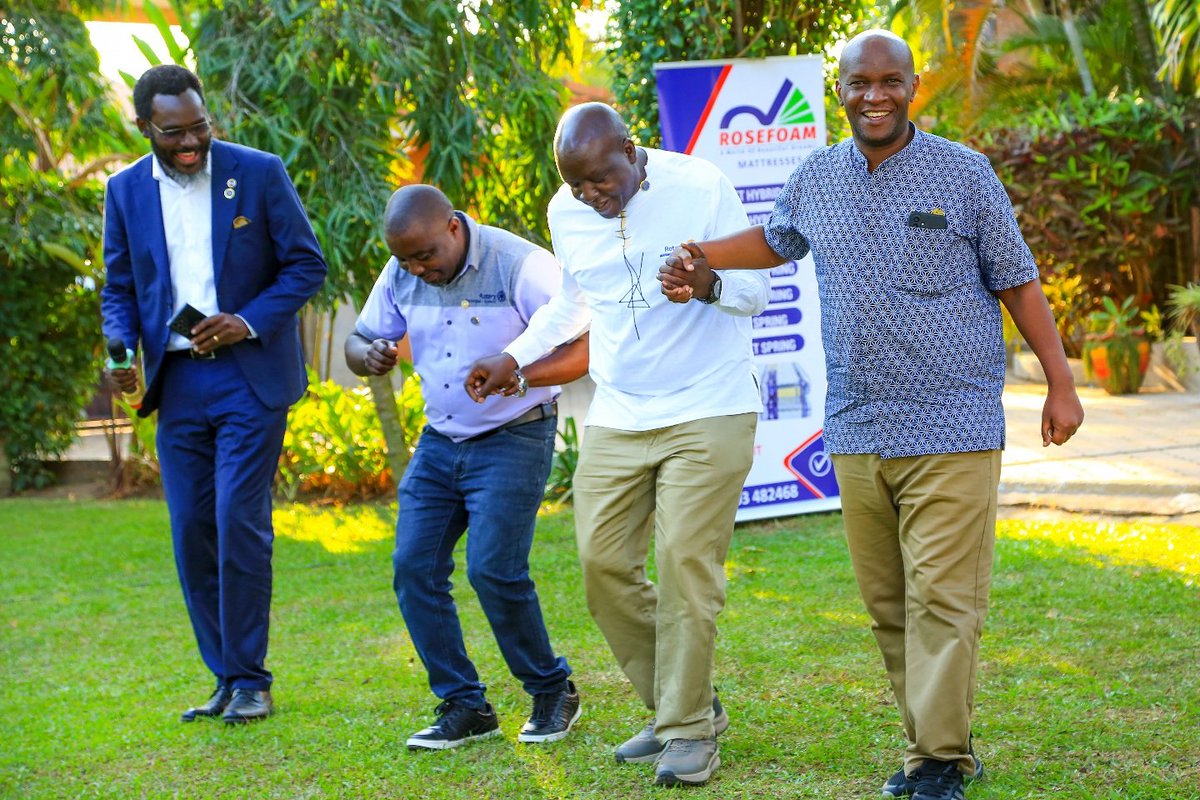 rcmanyangwa's tweet photo. What a warm evening! We couldn't  have had a better way to celebrate our Charter Night and to wind up  the Unite For Good year!
#UnityForGood 
#ServiceAboveSelf https://t.co/FYnAax20yw
