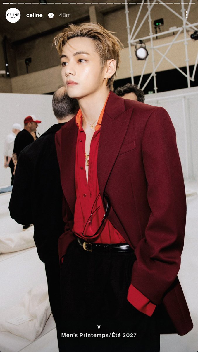 streamfortae's tweet photo. 📸 CELINE posted on Instagram 

👤: V
Men's Printemps/Été 2027

V FOR CELINE FASHION SHOW
TAEHYUNG FOR CELINE 
#TAEHYUNGxCELINE
#VxCelineSS27 #VxCELINE https://t.co/mO5jBXk0jZ