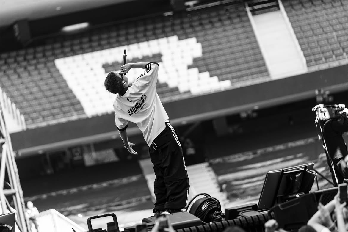 _BTSMoments's tweet photo. [📸 Instagram Post — #RM] (1/4)

(https://t.co/oYdvwTnHEz) https://t.co/MtIRnCdltQ