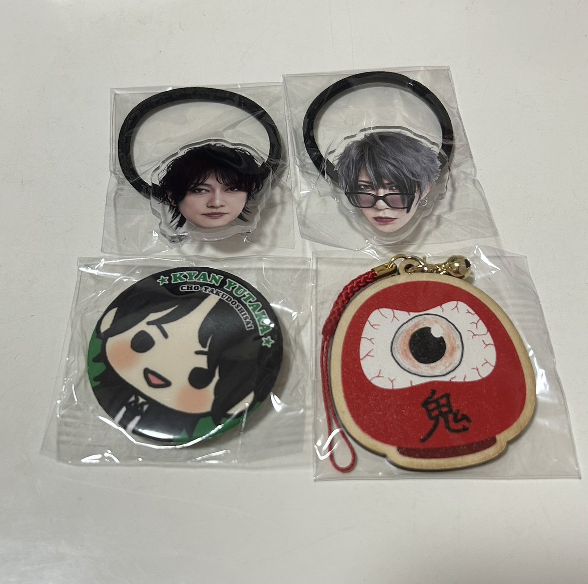 pani_a3's tweet photo. 【交換】ゴールデンボンバー  金爆 超厄年祭
ガチャ 缶バッジ キーホルダー

譲:喜矢武豊 歌広場淳 鬼龍院翔
求:樽美酒研二(同種＞異種)

東京公演2日目現地手渡し
or郵送でのお取引
生首ヘアゴムは同種のみ

画像赤丸⭕️求めてます
なるべく纏めて優先です
検索からもお気軽にお声掛けください https://t.co/45ijUWn5YO