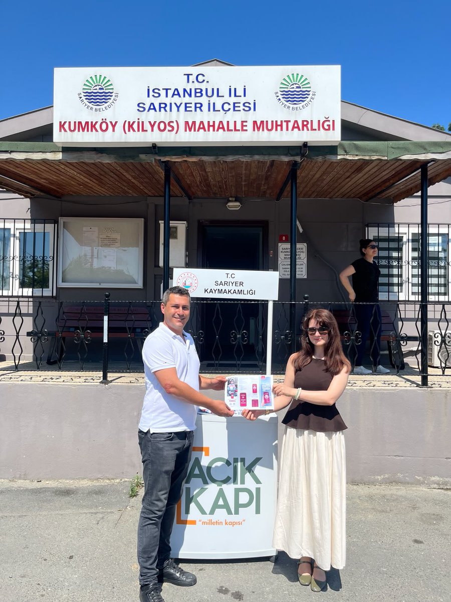 TC_Sariyer's tweet photo. Sarıyer Kaymakamlığı Açık Kapı Birimi tarafından vatandaşla birebir iletişimi güçlendirmek amacıyla kurulan stantlarda Açık Kapı uygulamasının tanıtımı yapılarak vatandaşlar bilgilendirildi. https://t.co/bGDmrugpFD