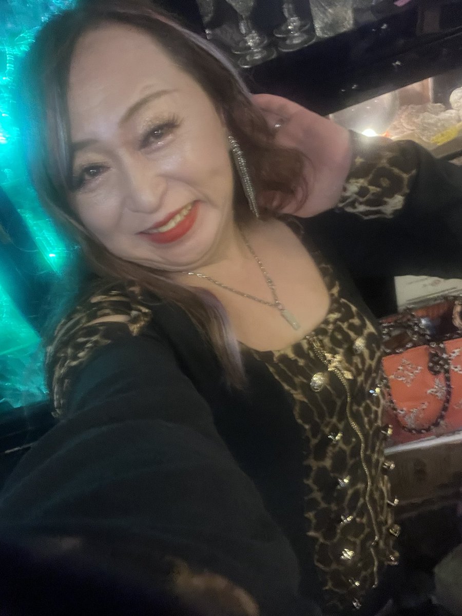 Timi_Girlsnight's tweet photo. 6月30日カセー◯ーケー火曜日‼️
湯島Bar魑魅魍魎本日は2時間半遅れでのオープンでーす🙏🙇
早い時間に来た方すみませんでした🙏
6月ラストオープン遅くなりましたけど、本日もみなさまお待ちしてまーす🙇🤗
#冷や汁
#鶏天
#タルタルソース
#上野
#湯島
#おかま https://t.co/lmWSEhQG3i