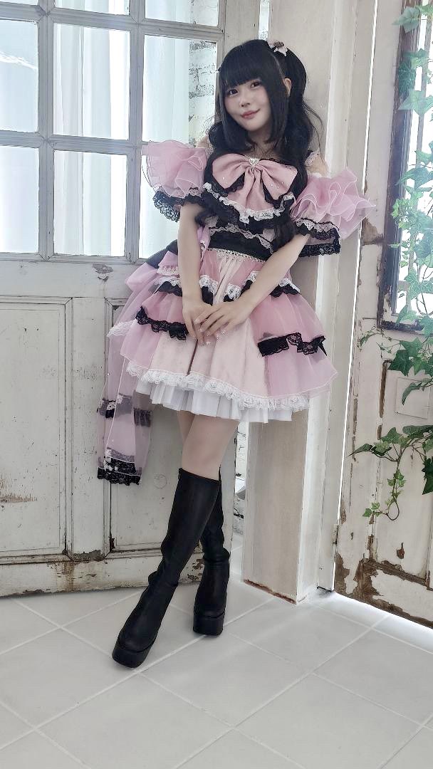 CHOCOSHAKI's tweet photo. 🍓撮影ありがとうございました🍓

📷@ty_joke さん

#portrait
#ブーツ
#アイドル
#衣装
#boots
#スマホ撮影 https://t.co/9DCVcYa7Ki