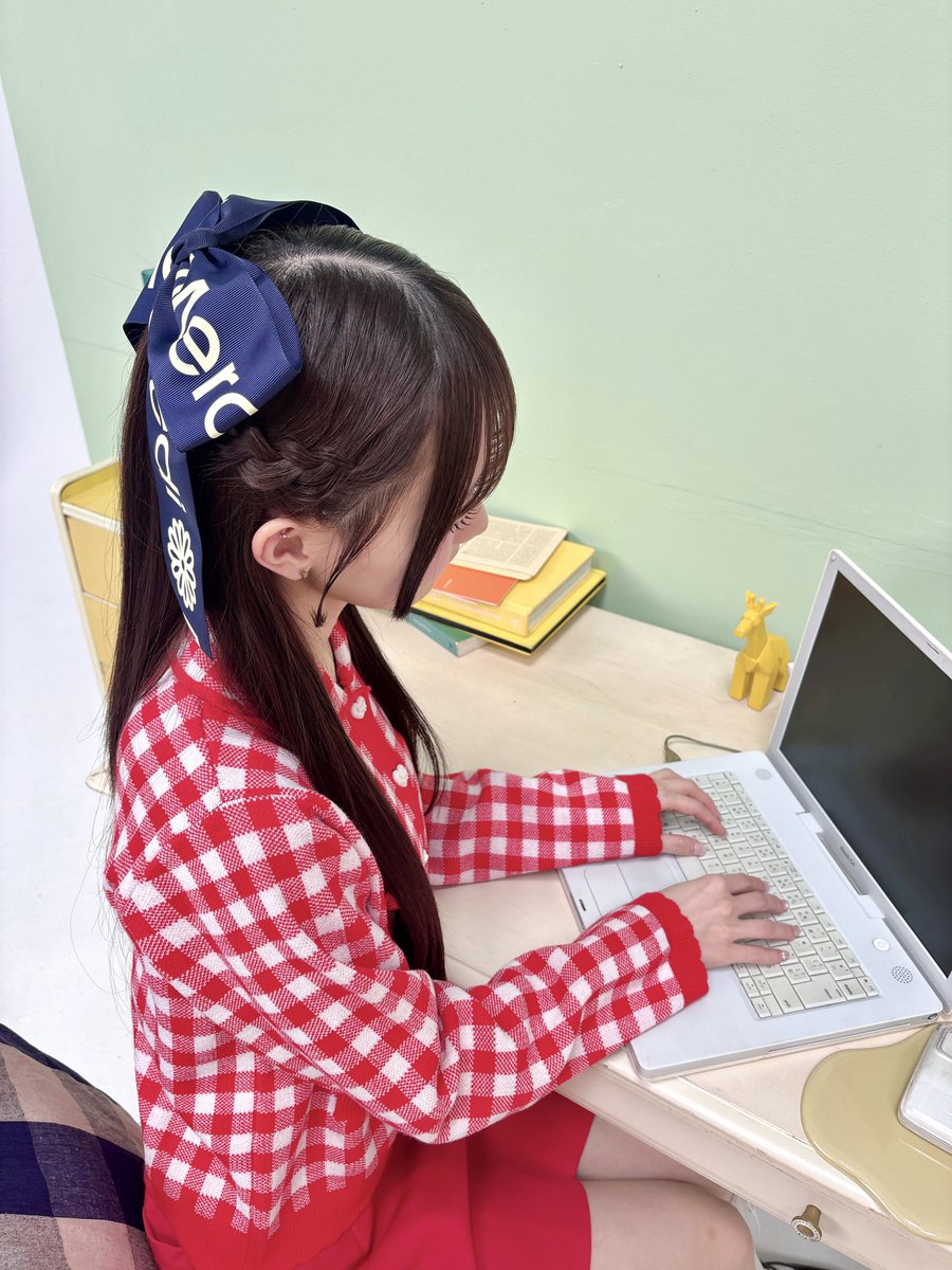 ぽや🌙* :ﾟおやすみ💬してから寝てね🍵 #生きてりゃいい #高嶺の