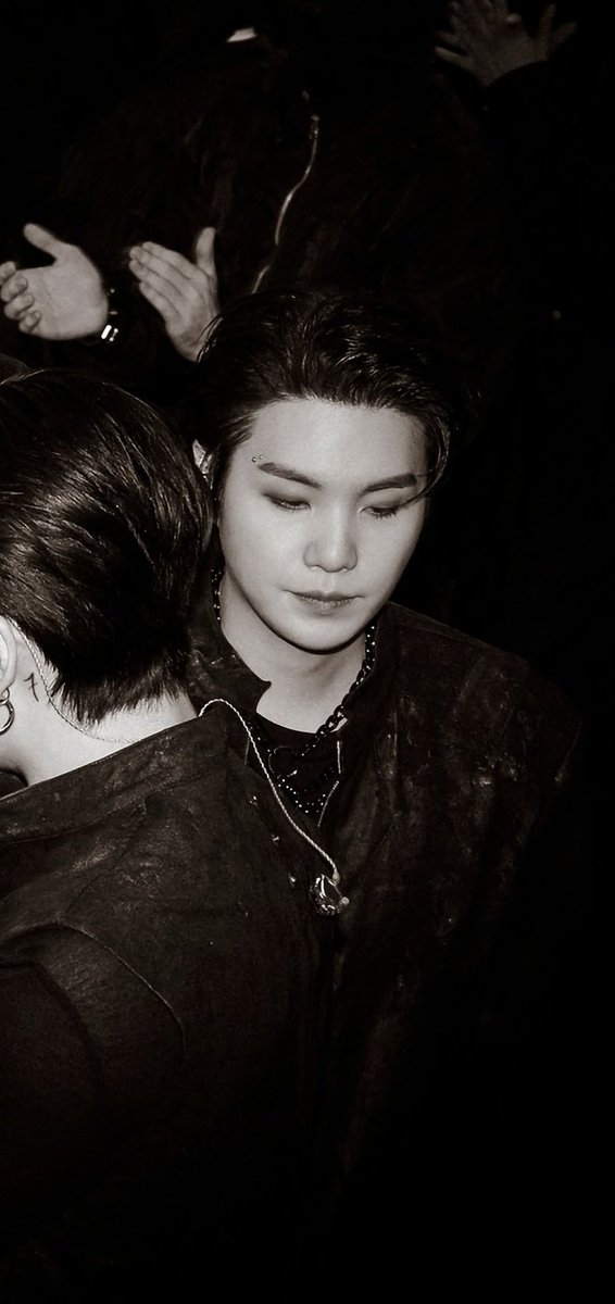 DataAgustD's tweet photo. Yoongi via Namjoon's Instagram 🖤 https://t.co/TGGPW5AC4R