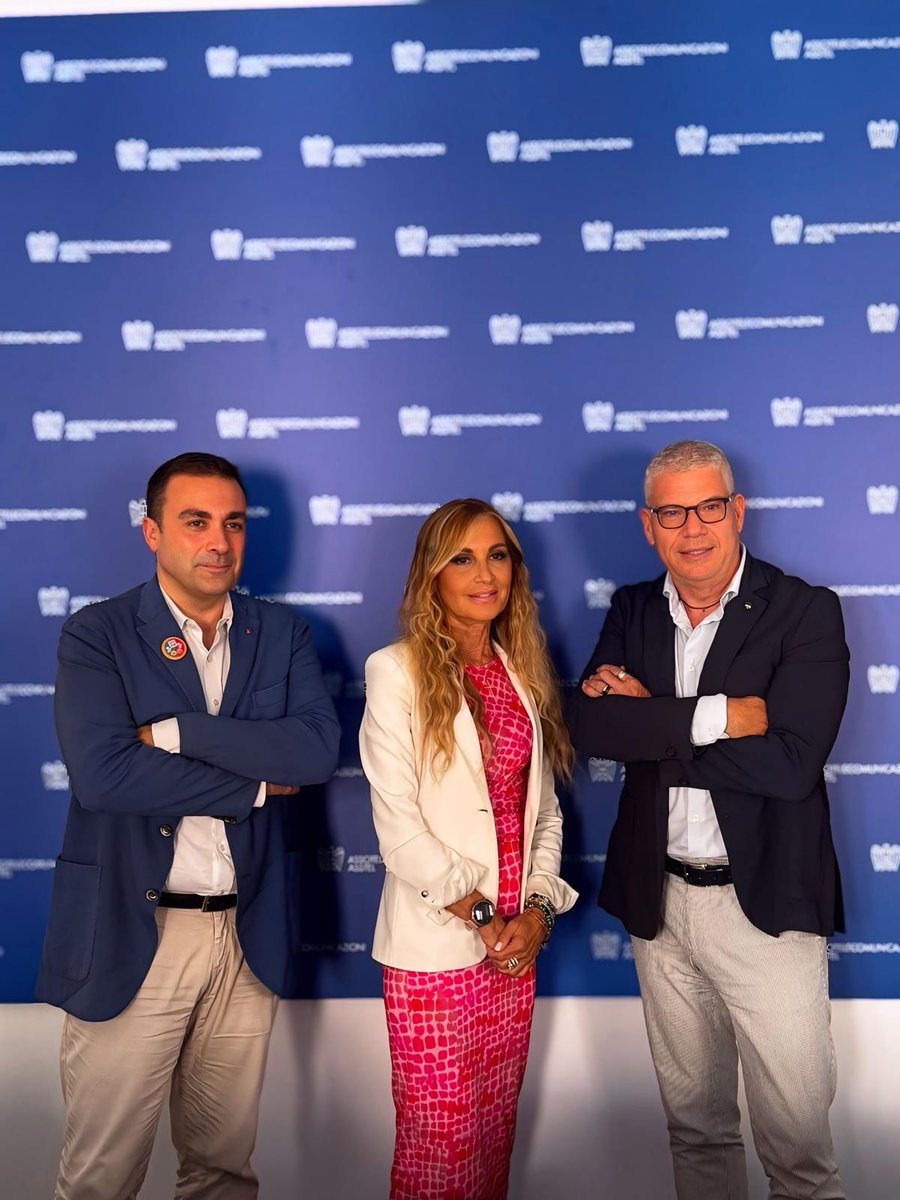 asstel_it's tweet photo. Da domani, 1° luglio, sarà operativo SANITÀ TLC, il nuovo fondo di assistenza sanitaria integrativa previsto dal rinnovo del CCNL #Telecomunicazioni: un nuovo strumento di welfare contrattuale che rafforza la tutela delle persone e la competitività della Filiera.

🗣️ Il nostro DG @LDRaimondo : "Con il Fondo SANITÀ TLC il welfare contrattuale compie un salto di qualità: un investimento sulle persone e sulla competitività della Filiera."

Alla presentazione sono intervenuti il Direttore Generale di #Asstel Laura Di Raimondo e i Segretari Generali Riccardo Saccone (SLC CGIL), Alessandro Faraoni (FISTel CISL) e Salvo Ugliarolo (UILFPC UIL).