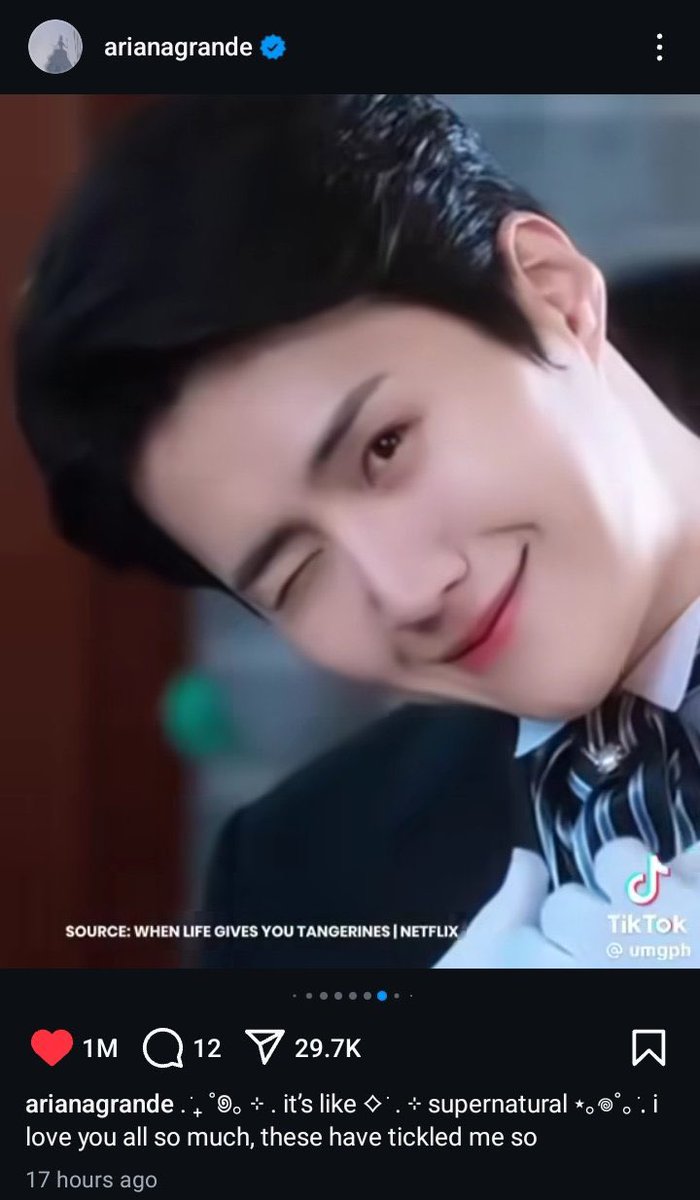 hajar2906's tweet photo. “A TikTok challenge sparked voluntarily by fans around actor #KimSeonho's heart-fluttering scenes ('심쿵 짤').”
From fans, to casual viewers then to celebrities, even debut in ariana’s ig😂
Word-of-mouth &amp; global fandom combo🔥🔥🔥
#KimSeonhoSmileChallenge https://t.co/d9EhHMQmbB