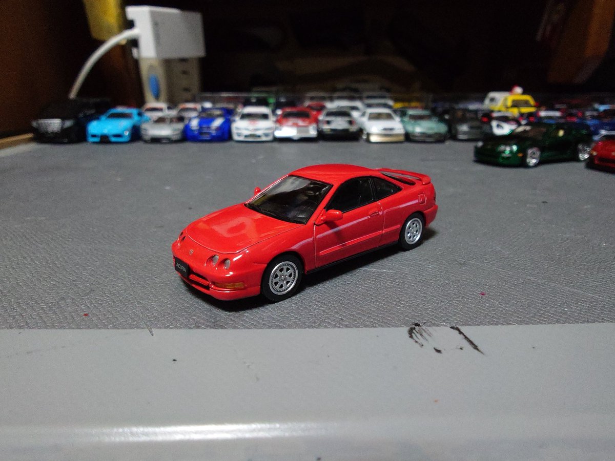 Legnum_VR4_6A13's tweet photo. #グリーンライト
 #ミニカー

買ってみたけど
やはりグリーンライトクオリティ

所々雑w
3000円超えてるんだからもうちょい
頑張ろうって感じですね

でも丸目インテグラを出してくれた事は
めちゃくちゃ💯

.....昔のGLなんて酷い有様ですから https://t.co/h1H9h0joJk