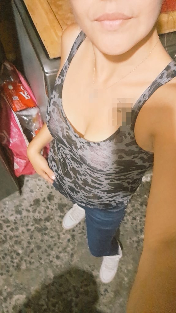 estrellitascorz's tweet photo. Venta de fotos y vídeos.  Soy estrellita de 26 años  estoy empezando en es te mundo   adquieran mis fotos y vídeos. Muy pronto empezare a dar clases presenciales.  
#contenidohot
#singlessolventes
#putiniña https://t.co/MLGn7xJUIP