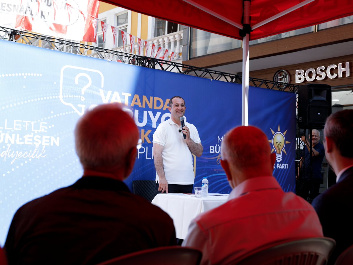 osman_ekim's tweet photo. Milletle Bütünleşen Belediyecilik anlayışıyla vatandaşlarımızla buluşmaya devam ediyoruz.

📌 İstiklal Caddesi

"Vatandaş Soruyor, Başkan Cevaplıyor" programımızda vatandaşlarımızın talep ve önerilerini dinledik, sorularını cevaplandırdık. Ayrıca ilçemizde devam eden çalışmalar ve hayata geçirilecek projeler hakkında bilgi paylaşımında bulunduk.

📍 Vatandaşımızın her önerisini önemsiyor, çalışmalarımıza birlikte yön veriyoruz. 🤝

#AkçaabatBaşka #MilletleBütünleşenBelediyecilik