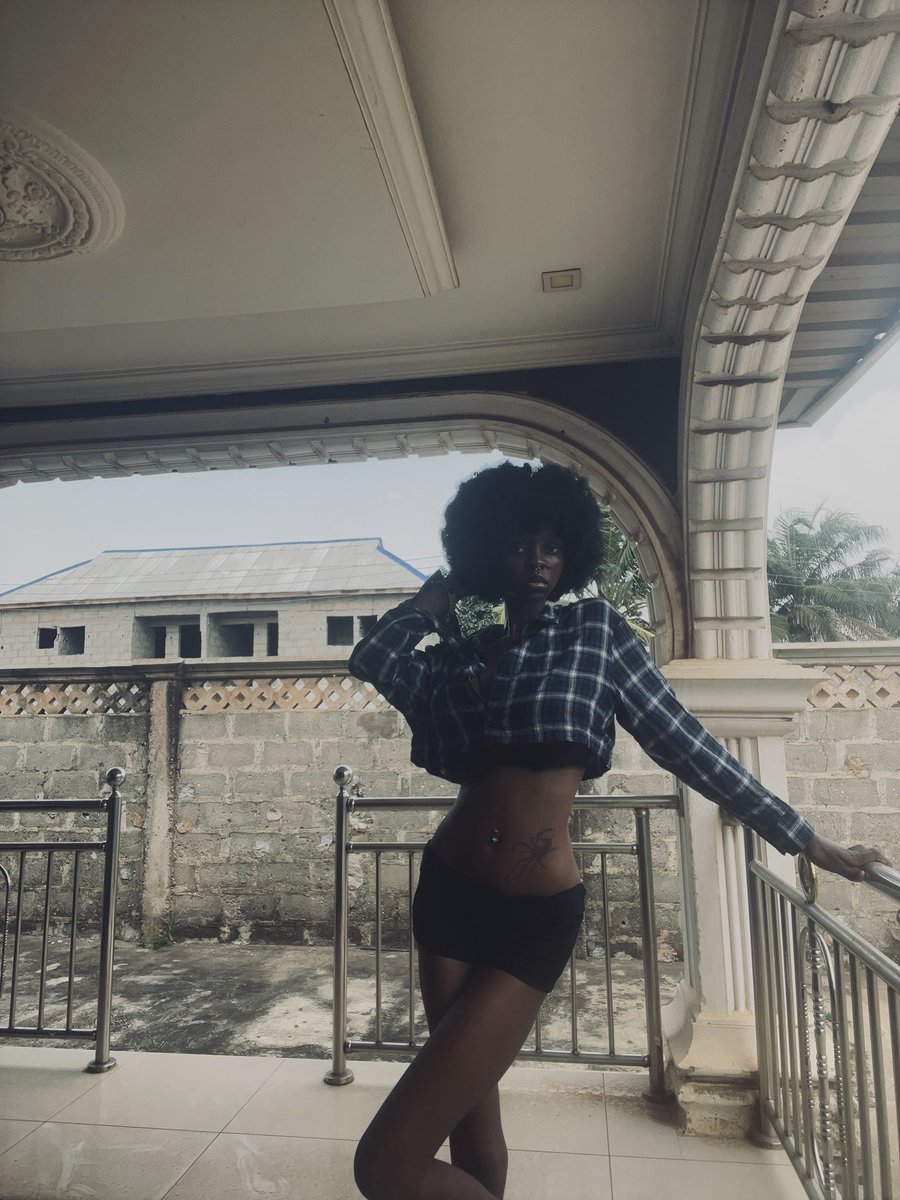 TheyhateTEDD's tweet photo. The concept of telling people in Nigeria you’re a model and they immediately think you’re for private bookings, most especially on this app. https://t.co/VZOod9YcIF