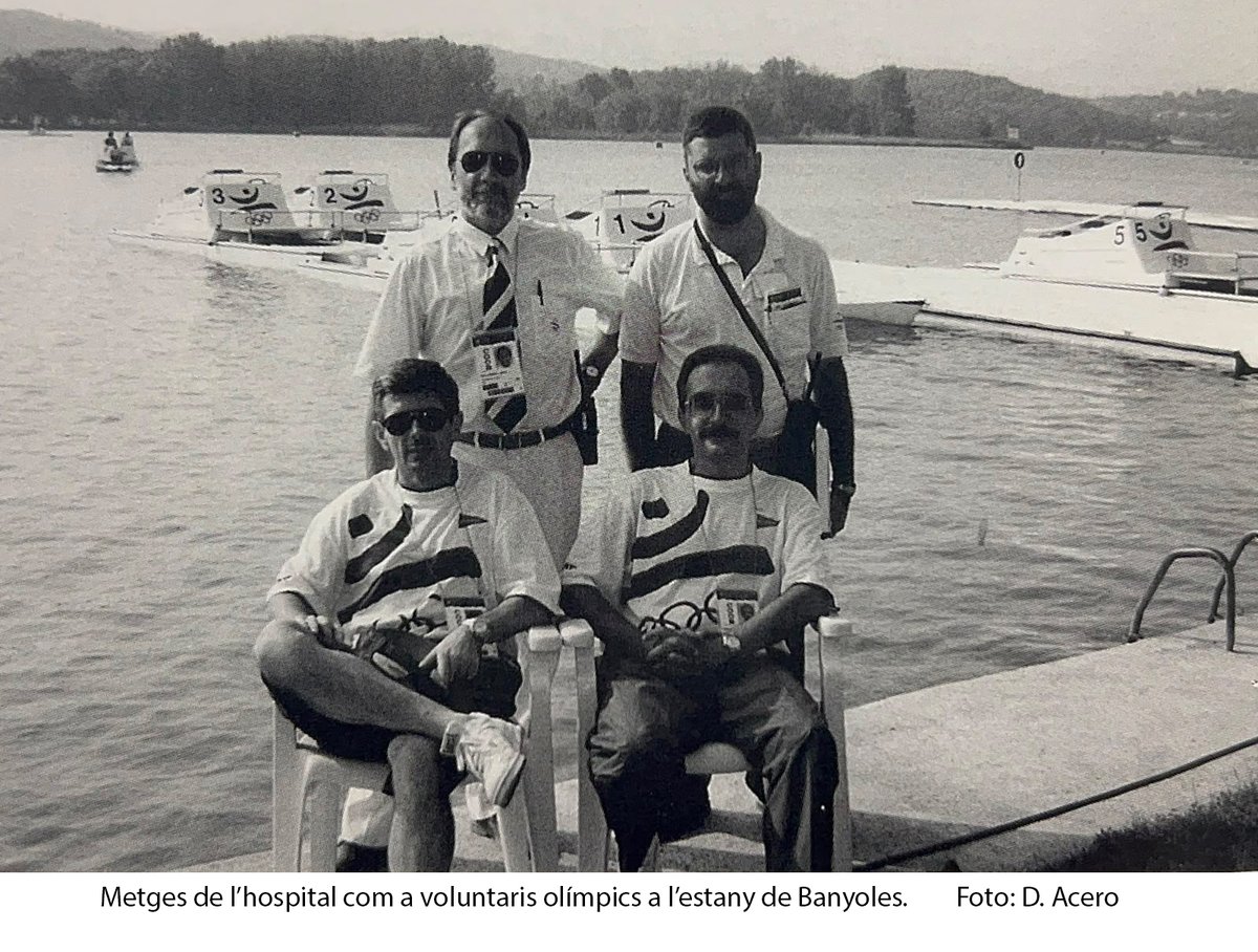 htrueta's tweet photo. ✨ Fa 34 anys, l'esperit de Barcelona '92 es colava al Trueta com a hospital olímpic de suport a les proves aquàtiques a l'Estany de Banyoles.

Inoblidable el relleu de la torxa que el personal va fer per les plantes per encomanar la il·lusió als pacients! 🏅❤️

#70anysTrueta https://t.co/D7u65I4YIA