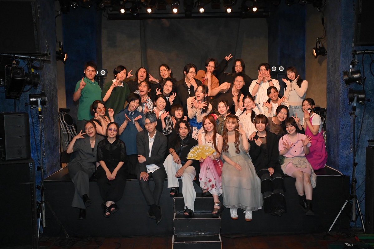 teppeiyoshino_3's tweet photo. #最果ての花

アフターイベントご来場頂き誠に有難うございました！！

偉伝或さん、舞台本番からアフイベまで今回も大変お世話になりました🙇

僕を応援してくださる方々の為に、これからも全力で駆け抜けていきますので、皆様是非また会いに来てください☺️

闇梨、僕と歩んでくれてありがとう。 https://t.co/CSvsx6asZD