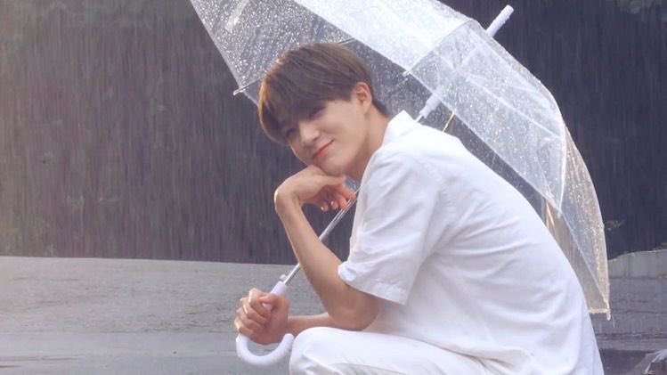 niu27098370's tweet photo. このジェノくんはいつ見ても初恋
雨の中傘さして部活終わるの待っててくれる同級生ジェノくんはどこにいますか https://t.co/Mp3wmgPuFQ