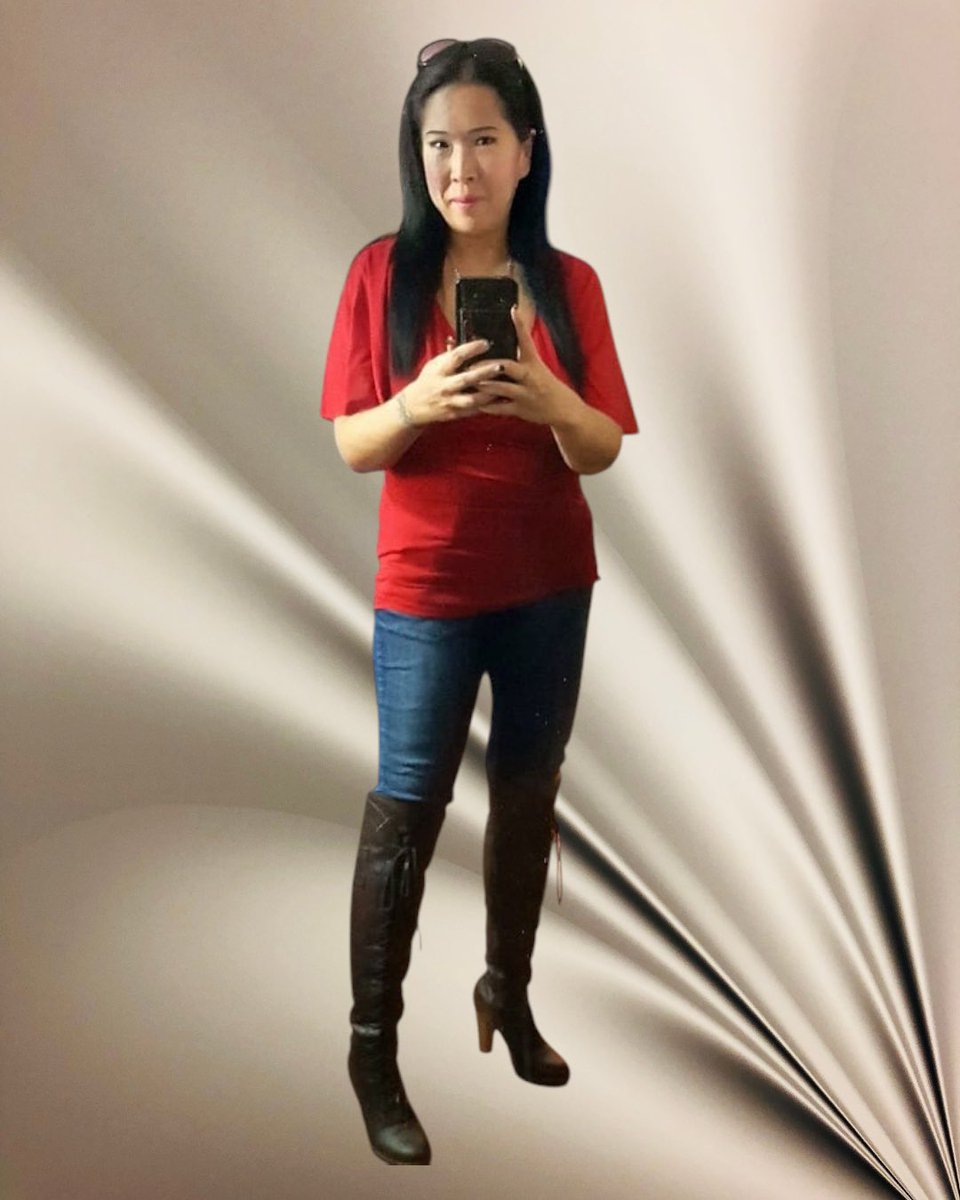 palmerdebra's tweet photo. #boots #boot #bootseason #iloveboots #bootlovers #bootlove #thesebootsaremadeforwalking #bootqueen #selfie #selfiequeen #fashionista #bootqueendebrasg https://t.co/A37HzmwLSk
