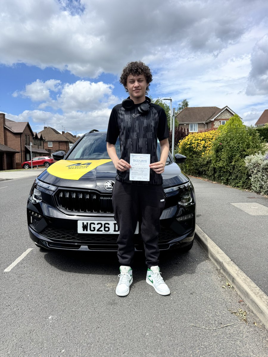 CWDriving2017's tweet photo. Congratulations to Harley on a first-time pass! A calm &amp; controlled drive from start to finish. I know how much this meant to you, all your hard work has paid off. Proud of you! 🚘
.
#pinner #ealing #hanwell #northolt #ruislip #drivingtest #drivingtestpassed #drivingtestsuccess https://t.co/yB29SzHmwX