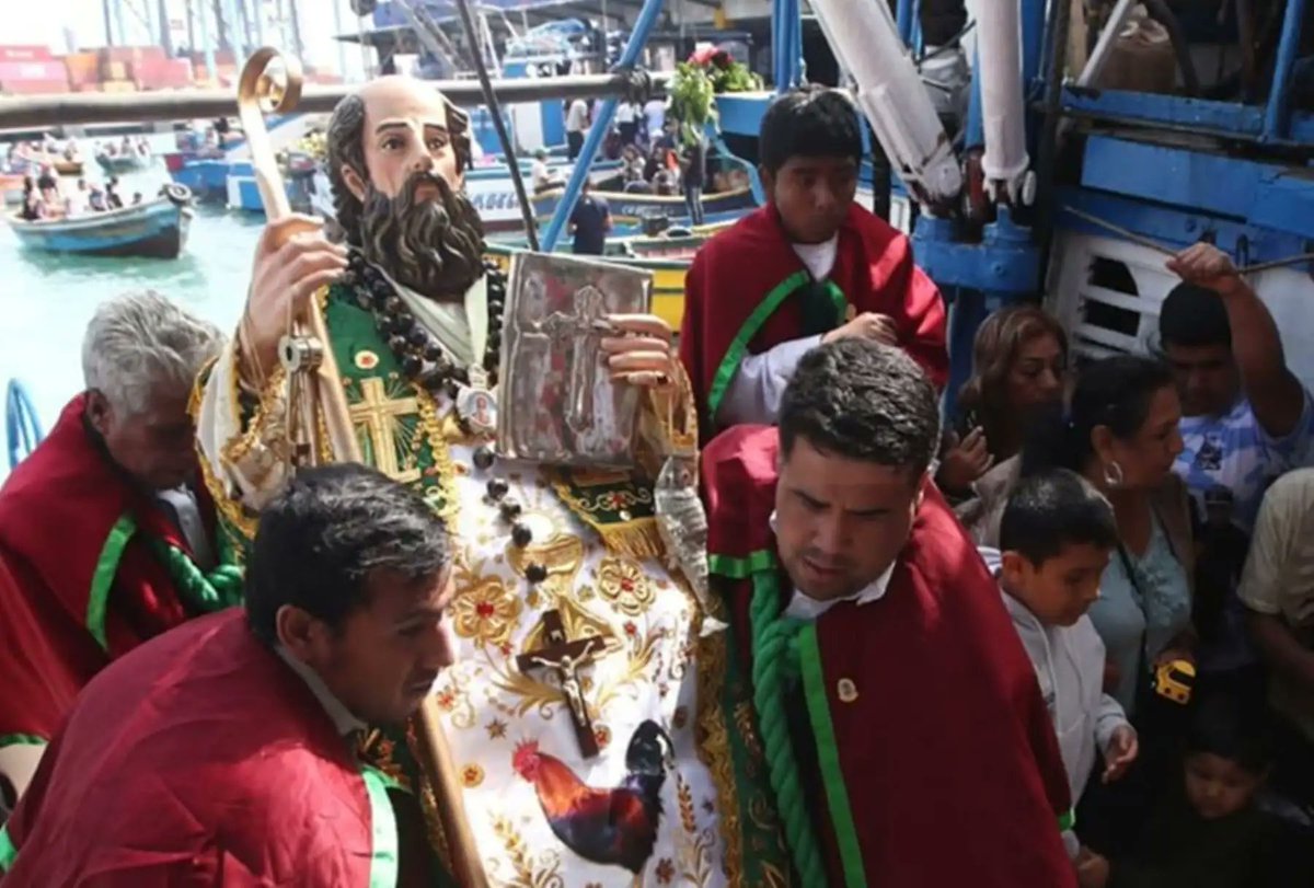 Agencia_Andina's tweet photo. 🎉Fiesta de San Pedro y San Pablo ¿cómo celebraron los pueblos de Perú y con qué costumbres?👉https://t.co/hfhhLQbQxi https://t.co/ZKB6GclNF0