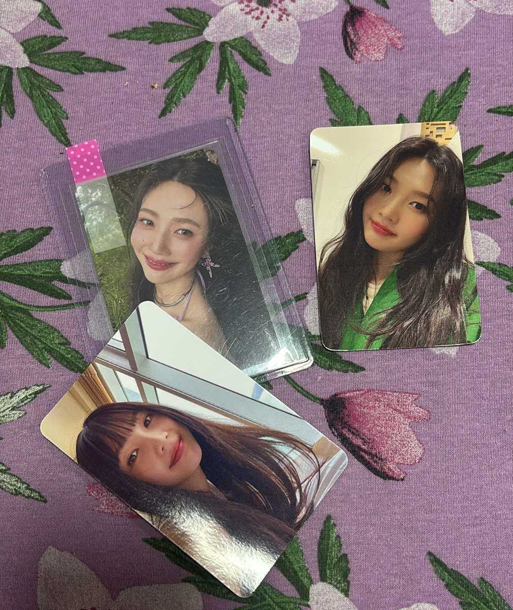 taylornjoy's tweet photo. meu primeiro photocard @joyshurt obrigada 🫶🏼 https://t.co/onvFd6Rjr9