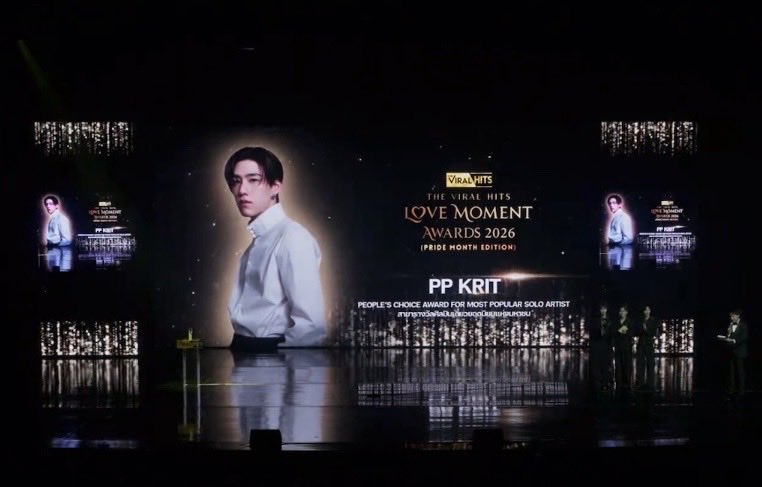 BabeVotePPKritt's tweet photo. ‘PP KRIT’ ได้รับรางวัลสาขา ศิลปินเดี่ยวยอดนิยมแห่งมหาชน ในงาน THE VIRAL HITS LOVE MOMENT AWARDS 2026

ขอแสดงความยินดีกับน้องพีพีด้วยนะคะ🏆

#ppkritt #พีพีกฤษฏ์ https://t.co/OfAdWSBd1x